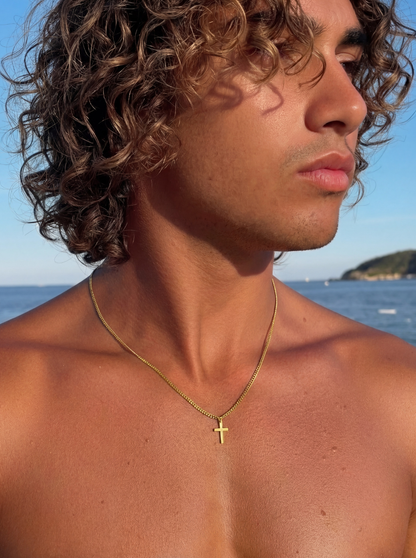CROSS CHAIN | 18K GOLD