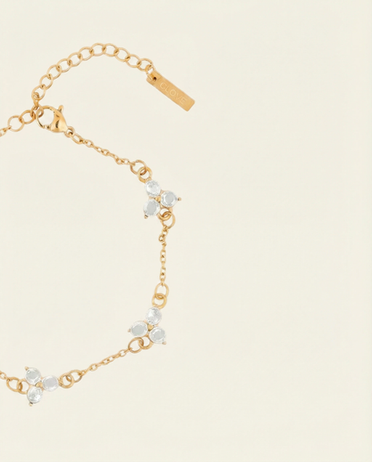 SNOW CLOVER BRACELET | 18K GOLD